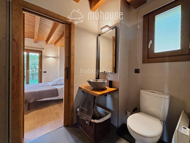 Foto ea26ab64-0d4c-447a-9d66-33190193a206. Casa a Enveitg