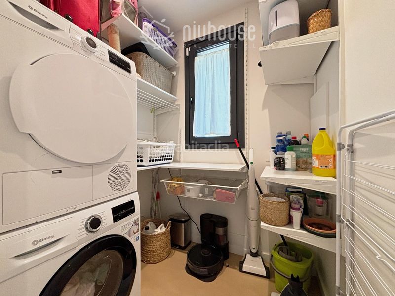 Foto a00398cd-60f4-4fa0-a485-d1f7a01c1dd9. Casa a Enveitg