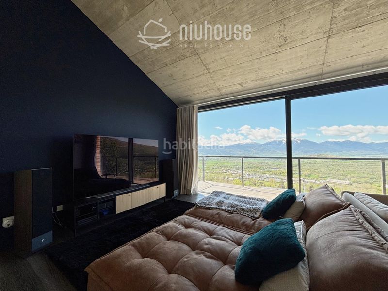 Foto a052daab-c26c-48b6-a0f9-4b019d6b9314. Casa a Enveitg