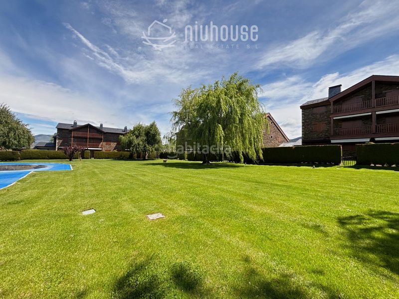Foto be969293-7775-41b4-8036-879d4b6f52ba. Dúplex amb aparcament a Palau de Cerdanya