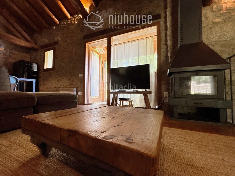 Foto 4c63b285-39ab-4129-bf05-06f28089ca3c. Maison jumelée dans Dorres