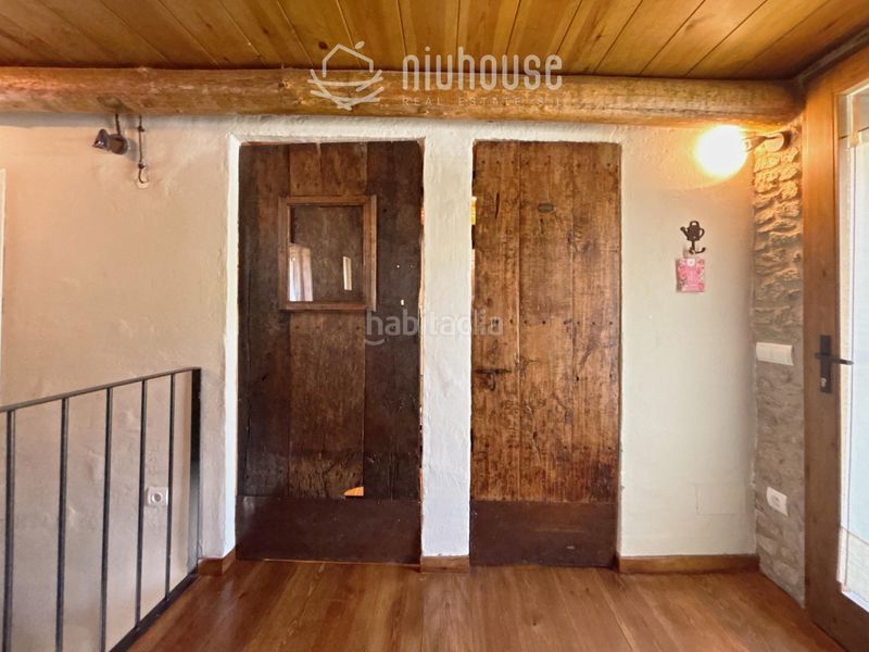 Foto d1769c45-ebeb-4496-8271-ee82a80c6347. Maison jumelée dans Dorres