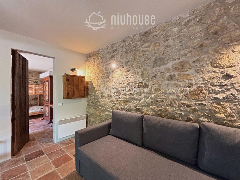 Foto fbb90919-f508-4edf-ac0f-d5f05f591907. Maison jumelée dans Dorres
