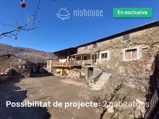 Casa a Carrer major 53. Casa situada en localización idílica