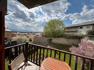 Appartement  Baixada de cal puigbó. Pis a puigcerdà