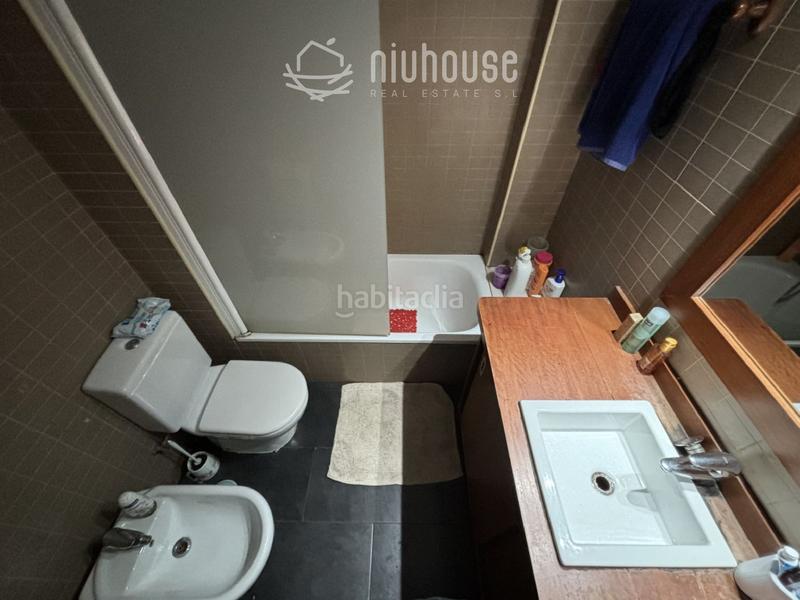 Foto b94a5f8d-80cb-47f3-b087-a54722060ba6. Appartamento con parcheggio piscina in Puigcerdà