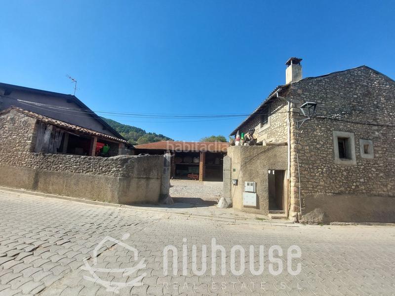 Foto 9c65bf96-48aa-42cb-a2fc-0b51e62800b0. Masía en Bellver de Cerdanya