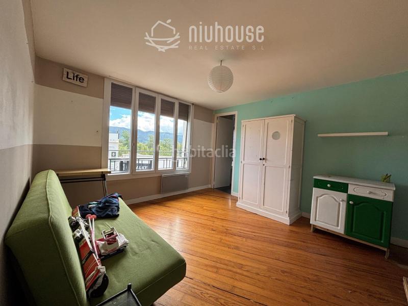 Foto 390441cd-0aeb-4abb-8efa-04c396521f6a. Pis a Bourg-Madame