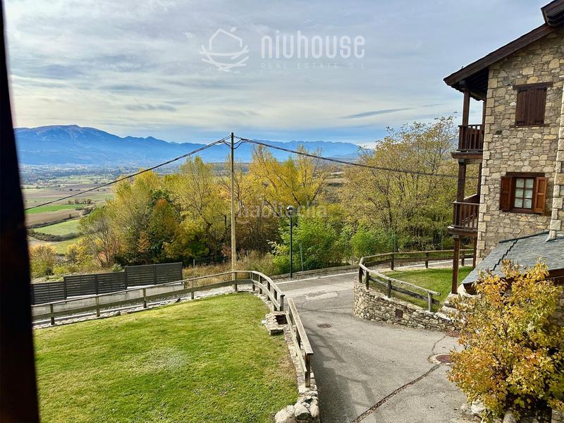 Foto 2fd78ae0-8a66-4792-9a8f-ff89669f760f. Maison jumelée avec parking dans Llívia