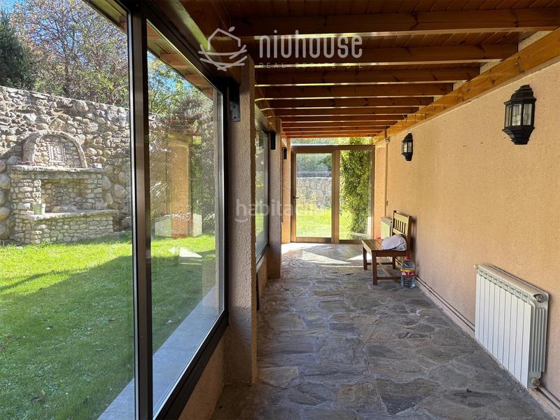 Foto 146923bf-72d1-4fed-8de1-4ba42457e556. Casa adossada amb aparcament a Latour de Carol