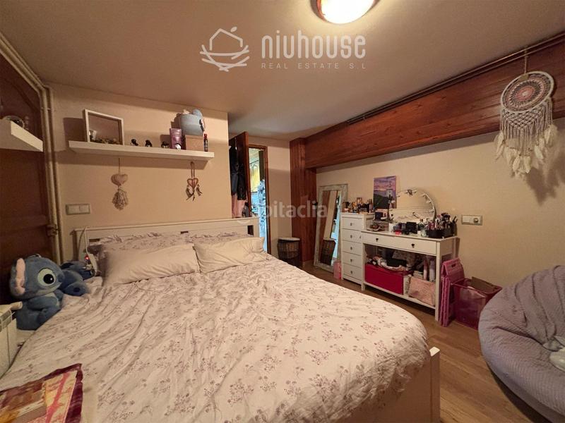 Foto da5b6d4e-c4b5-49bb-ba52-2384e6ae9fe9. Casa adossada amb aparcament a Latour de Carol