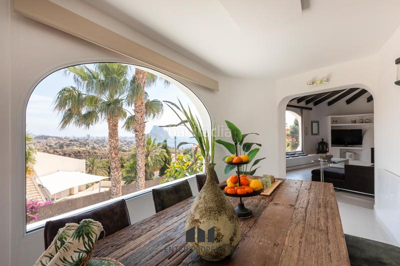 Foto 56a645e9-22d8-4a94-bb62-c2d67f203a6c. Chalet exclusivo chalet con vistas panorámicas al mar en Maryvilla, eenter properties tiene el privilegio de presentar esta magnífica en Calp