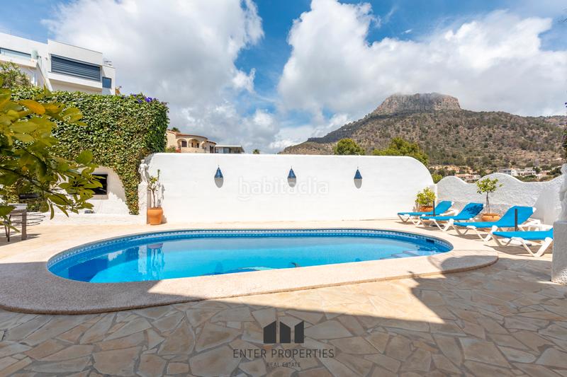 Foto 8a538ab1-ea9f-4745-91c0-ea2a4688df9a. Chalet exclusivo chalet con vistas panorámicas al mar en Maryvilla, eenter properties tiene el privilegio de presentar esta magnífica en Calp