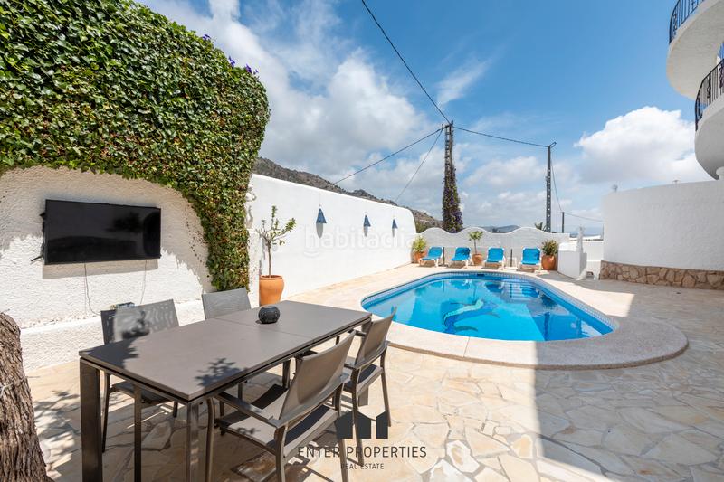 Foto b85aa7db-9838-470a-9aa2-838a7be729f8. Chalet exclusivo chalet con vistas panorámicas al mar en Maryvilla, eenter properties tiene el privilegio de presentar esta magnífica en Calp