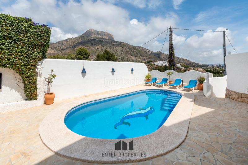 Foto c6652ba5-f8c0-4078-b96e-57ec33e211ae. Chalet exclusivo chalet con vistas panorámicas al mar en Maryvilla, eenter properties tiene el privilegio de presentar esta magnífica en Calp