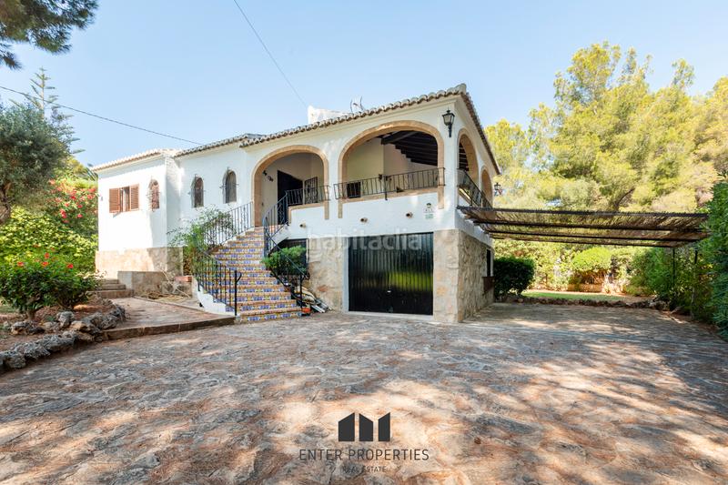 Foto 3d68a7a8-b6a9-4f2b-b55b-f731f5f4ea54. Xalet amb calefacció aparcament piscina a Centro Ciudad Xàbia