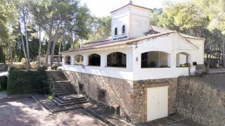 Casa a Monteamor-La Carrasca-El Peucal. Donde el espacio deja de ser un lujo para convertirse en tu día