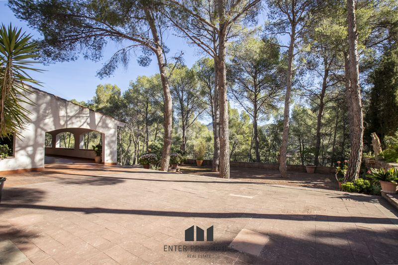 Foto 1770b155-c900-4bde-b4d0-e7f2abf6b156. Casa amb calefacció aparcament piscina a Monteamor-La Carrasca-El Peucal Náquera