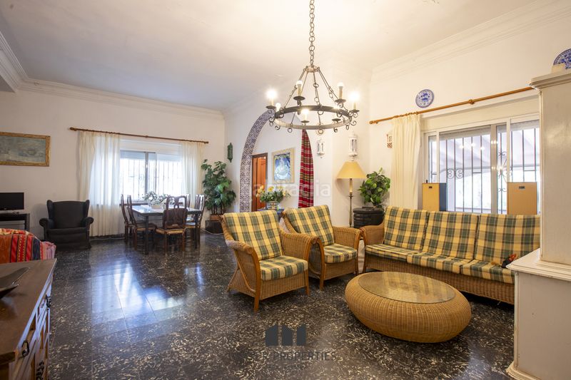 Foto 425da84a-dfd8-4bfb-a780-aa3b67651edb. Casa amb calefacció aparcament piscina a Monteamor-La Carrasca-El Peucal Náquera
