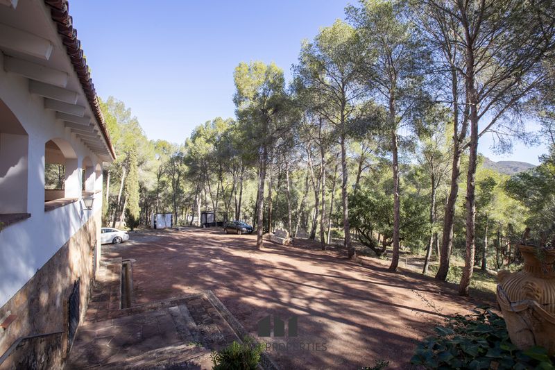Foto 63b8fef1-4ceb-4744-8285-c1f69ed0122b. Casa amb calefacció aparcament piscina a Monteamor-La Carrasca-El Peucal Náquera
