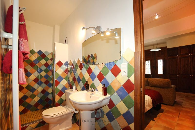 Foto 0820395f-97a9-4968-9140-7091749c70cf. Pis amb calefacció aparcament piscina a Benissa pueblo Benissa
