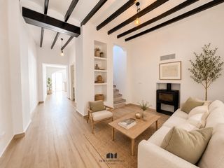 Masia a Centro. Esta casa en benitachell representa el equilibrio perfecto entre