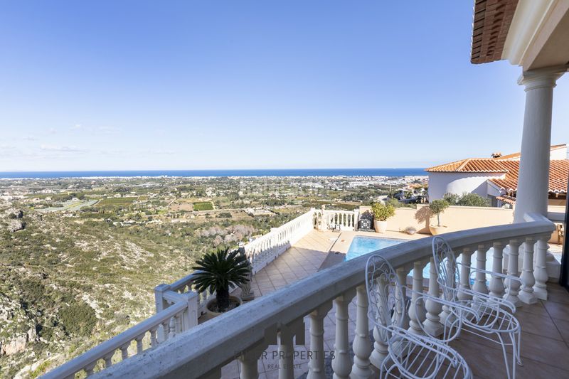 Foto 3d682852-70e2-4b00-9901-45877d5801d8. Pis amb calefacció aparcament piscina a La Pedrera-Vessanes Dénia