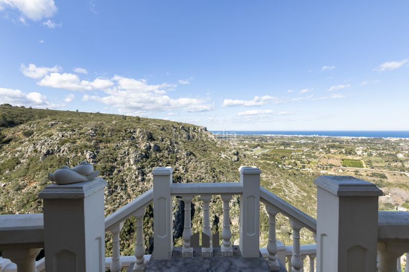 Foto d4622064-9b0a-40b7-bbaf-39d0aef87f8d. Pis amb calefacció aparcament piscina a La Pedrera-Vessanes Dénia