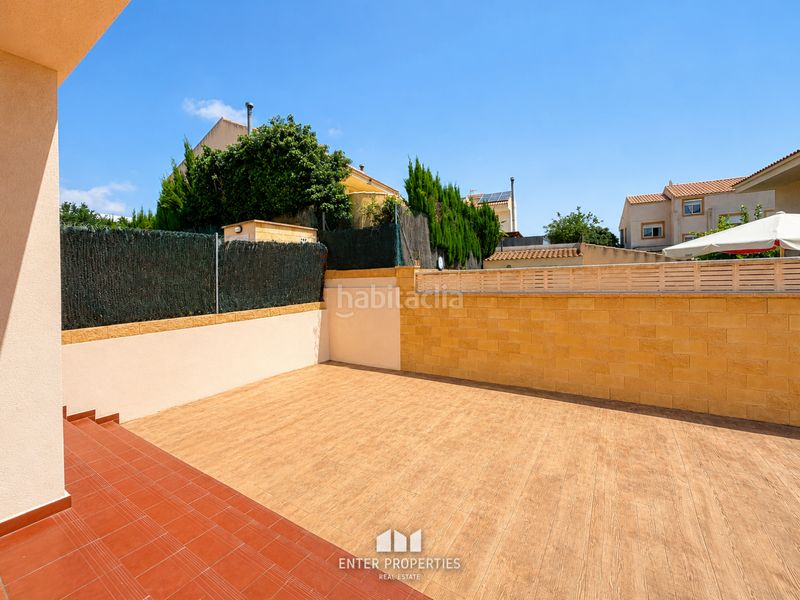 Foto abb92fb2-aea7-476f-a9e7-564018a74dea. Xalet amb calefacció aparcament piscina a Coloma Nucia (la)