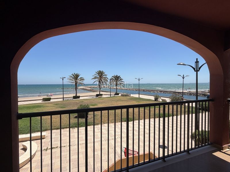 Foto c9bd6b88-d9ff-4b3e-8e13-c267b6cb2d86. Pis amb piscina a Port Saplaya Alboraya