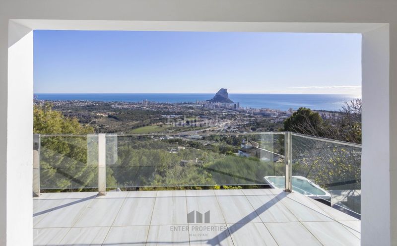 Foto d802ae86-ee0c-4c5d-af5b-f4b87b58e42b. Alquiler piso villa de lujo en alquiler con vistas panorámicas al mediterráneo en oltamar, een una de las zonas más exclusivas e, en en Calp