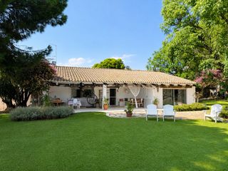 Chalet in La Conarda-Montesano. Espacio, privacidad y naturaleza espectacular chalet con gran pa