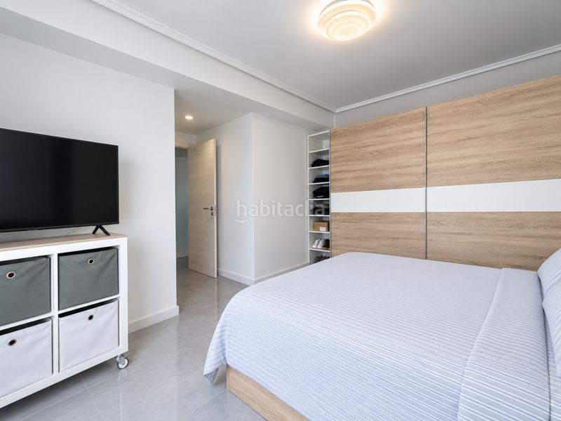 Foto f9d48e02-d00a-4180-b252-ffe07e782914. Pis a Nou Moles Valencia