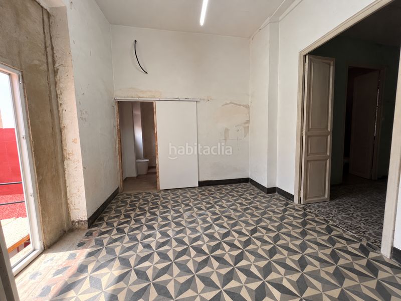 Foto e535a7e4-e868-45a3-8414-fbe01f62d229. Casa a El Castell Burjassot