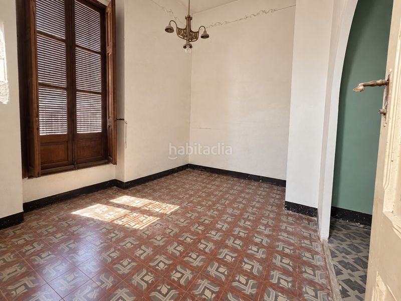 Foto ea9af40b-0739-4414-a621-55b5a8938afd. Casa a El Castell Burjassot