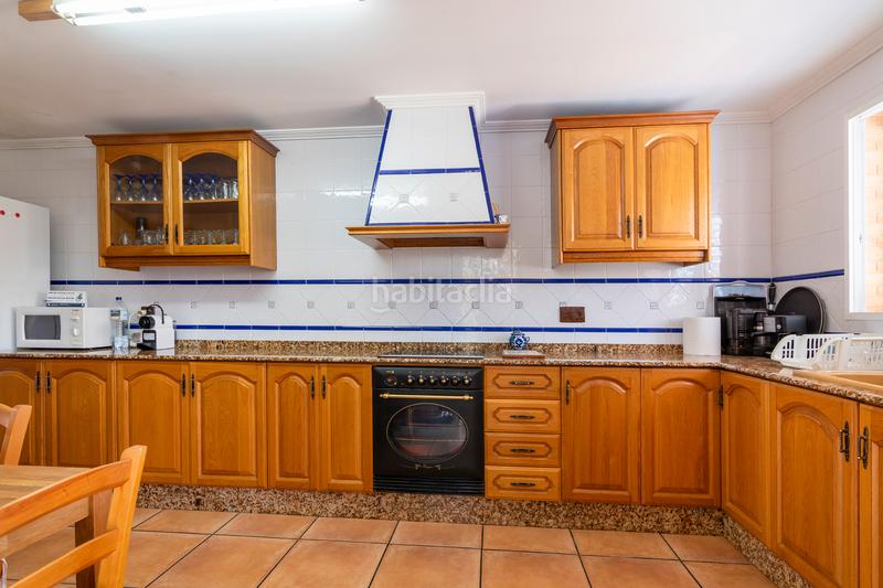 Foto 9867a991-ba33-4bc9-8565-f7370e5e638a. Chalet fantastico chalet independiente en la playa de almardaconstruido sobre una parcela llana de 504 m2 tiene una superficie construida en Sagunt