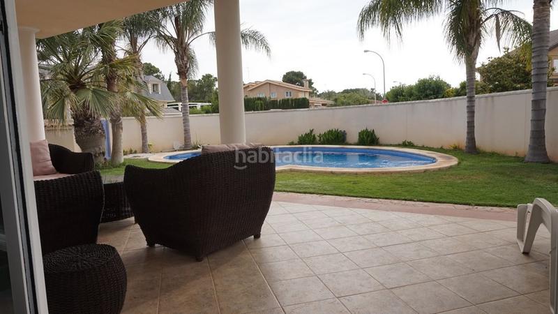 Foto 98972bb4-0565-4cf2-ac02-f0012ad019e1. Chalet increible chalet de lujo con piscina en leliana!al ver esta vivienda te vas a enamorar tan solo viendo la entrada.nada más llegar en Eliana (l´)