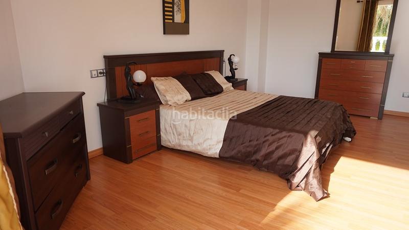 Foto a4483006-6be1-44b1-b87f-ad3c3b0d9ddb. Chalet increible chalet de lujo con piscina en leliana!al ver esta vivienda te vas a enamorar tan solo viendo la entrada.nada más llegar en Eliana (l´)