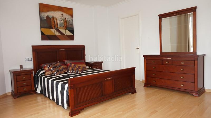 Foto e28ad23c-3d2f-4d40-9cf3-43758a99414f. Chalet increible chalet de lujo con piscina en leliana!al ver esta vivienda te vas a enamorar tan solo viendo la entrada.nada más llegar en Eliana (l´)
