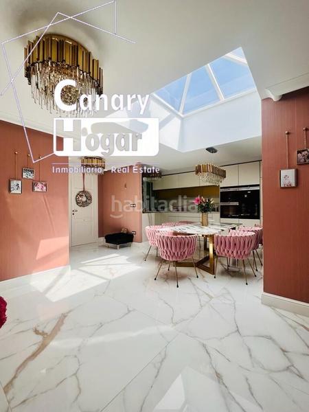 Foto 4455de99-e40e-4d21-8301-f433d524f2d2. Chalet villa de lujo en venta en madroñal costa en Adeje