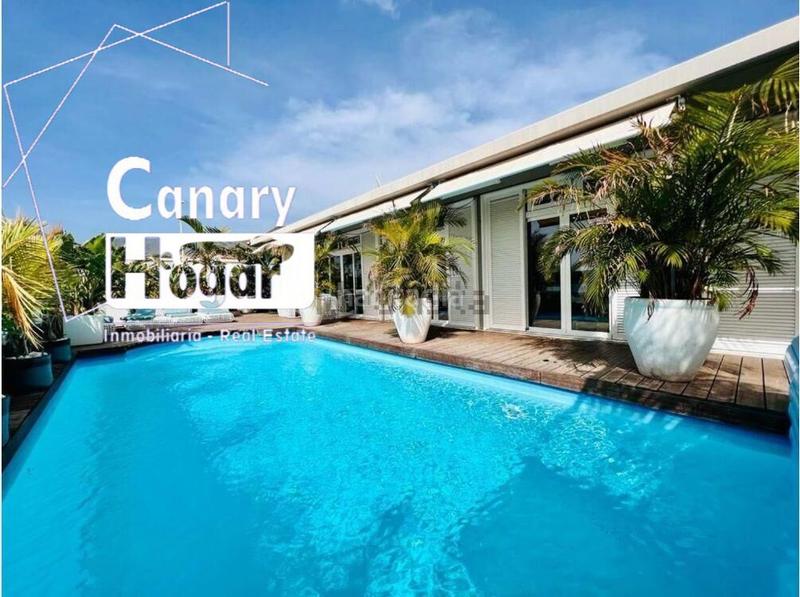 Foto bf1e7ef6-42ab-4a8d-966d-71b1b2d93cc1. Chalet villa de lujo en venta en madroñal costa en Adeje