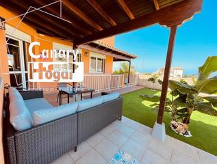 Xalet a Los Cristianos. Villa en venta en mesetas del mar, los cristianos