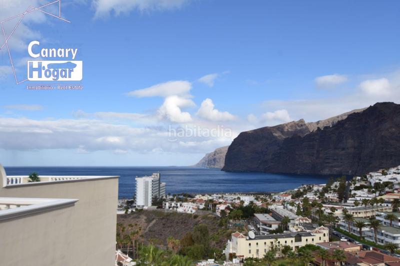 Foto 1b21c1a8-d45b-465e-8852-bb1a4ec0642d. Penthouse with parking pool in Acantilados de Los Gigantes Santiago del Teide