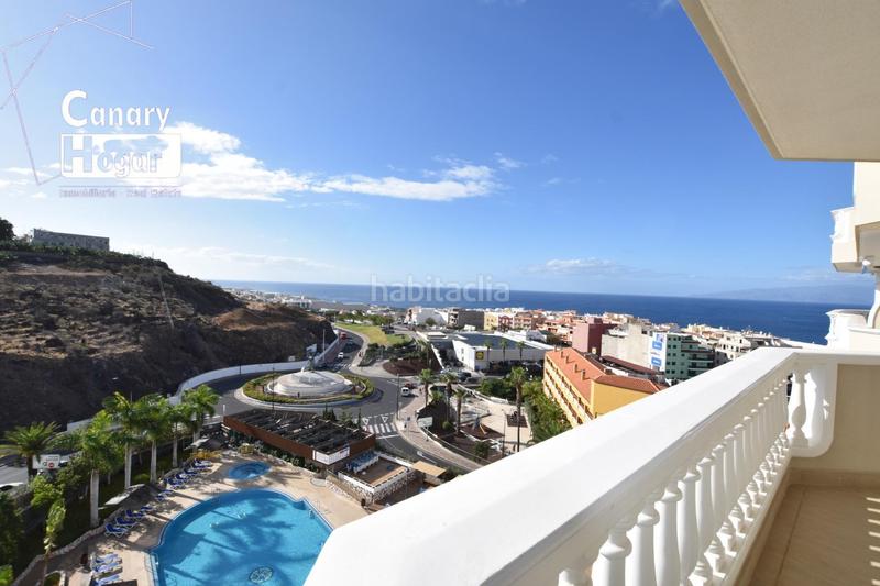 Foto 22b08f32-ebae-4697-a639-c651e3cc8dd8. Penthouse with parking pool in Acantilados de Los Gigantes Santiago del Teide
