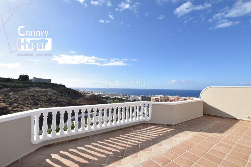 Foto 6be18cd2-5e6c-4920-9741-8d98f7c6ce40. Penthouse with parking pool in Acantilados de Los Gigantes Santiago del Teide