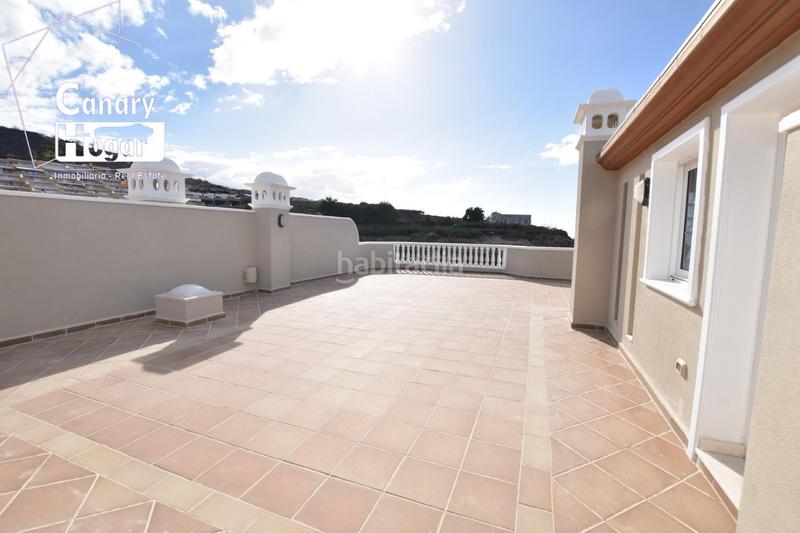 Foto a9c62b43-a105-4739-a63a-94d22f8bfb41. Penthouse with parking pool in Acantilados de Los Gigantes Santiago del Teide