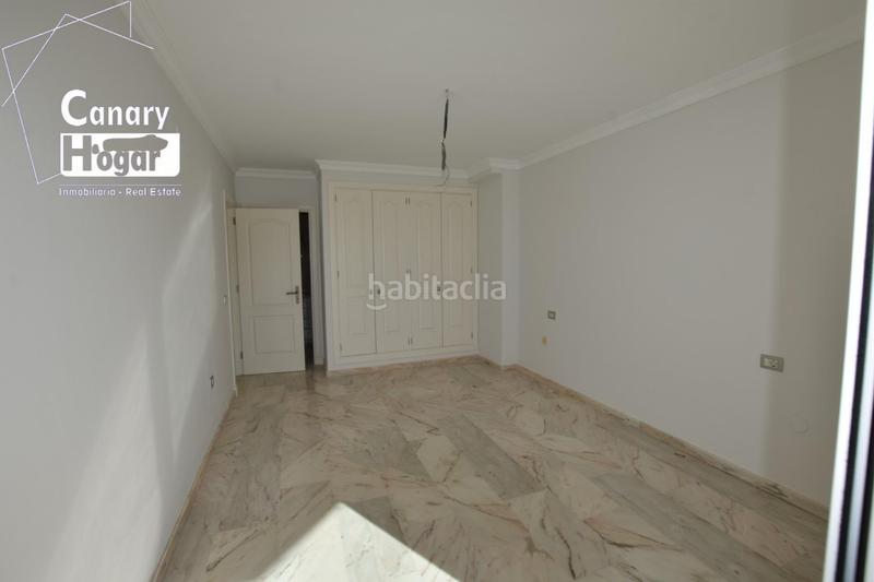 Foto b2725953-3ac4-415a-8129-f118e076a8ef. Penthouse with parking pool in Acantilados de Los Gigantes Santiago del Teide