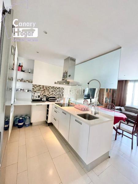 Foto 9fd3d6e9-4b23-4917-861d-ddb7cfcbb588. Apartament amb aparcament piscina a Palm - Mar Arona