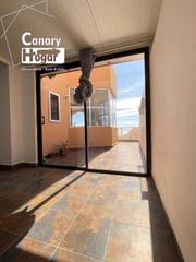 Chalet à San Eugenio Alto. Villa en venta en san eugenio alto tenerife