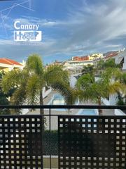 Semi detached house en Playa Faab Alto. Chalet adosado en venta en oasis de faabe costa adeje madroal.
